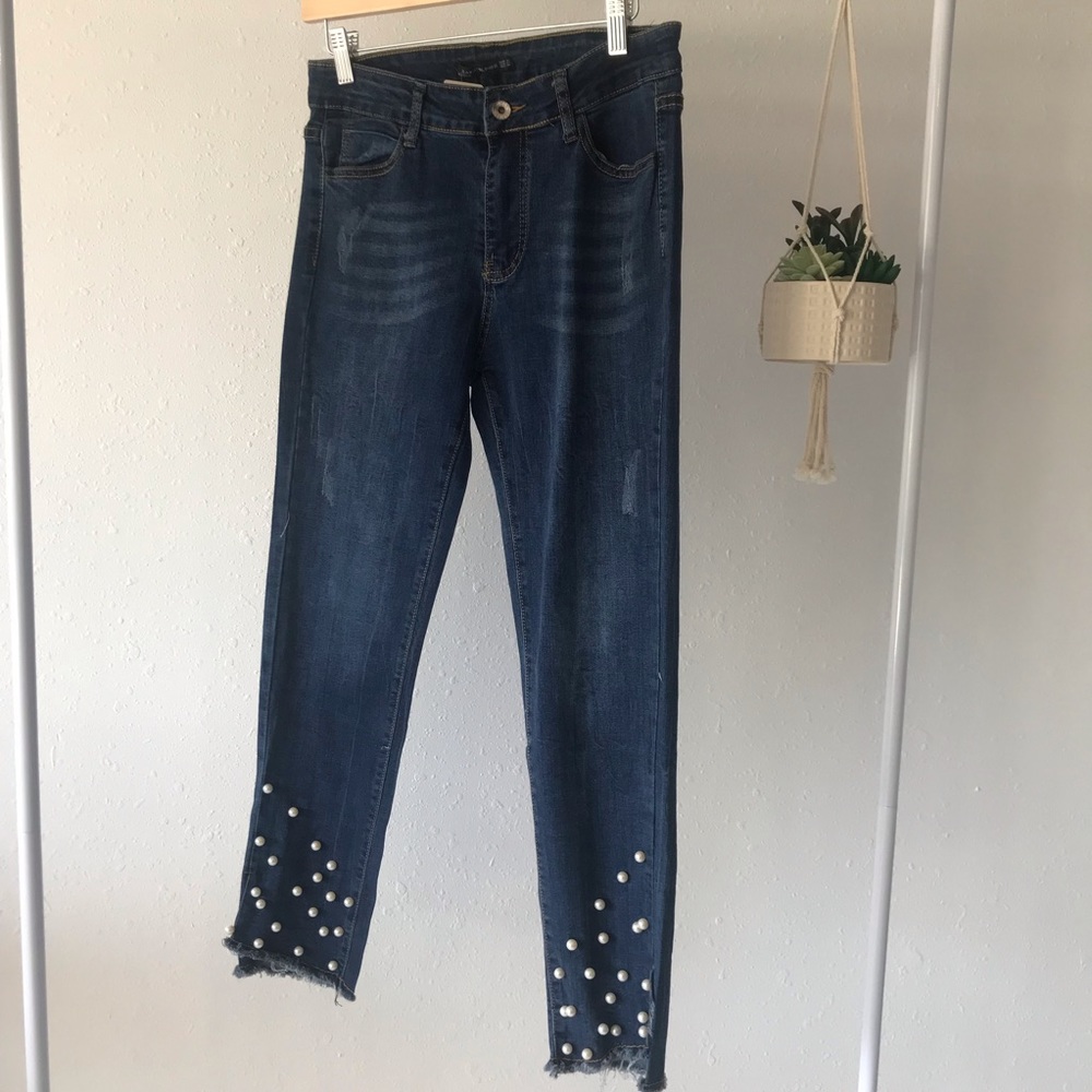 Jeans - Picture 3 of 4